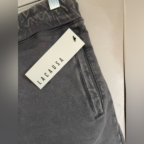 NWT Lacausa Slater Sweat shorts Washout Grey with Pockets Size L Raw Hem - Picture 5 of 7